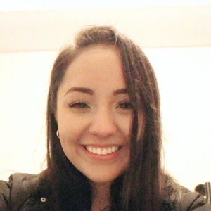 Meet your Posher, Alejandra
